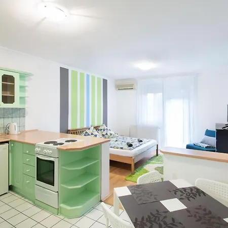 Apartment Lux