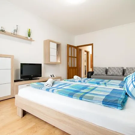 Lux Apartament *