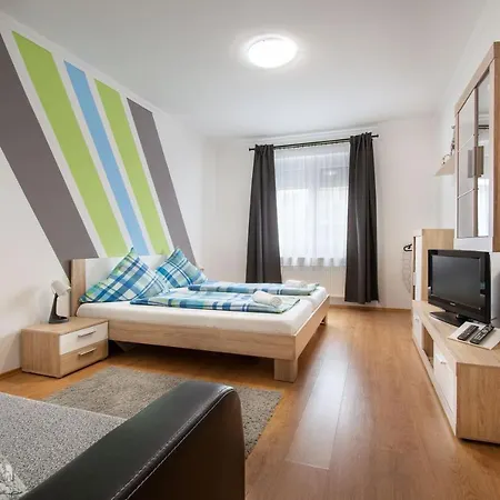 Lux * Hajdúszoboszló